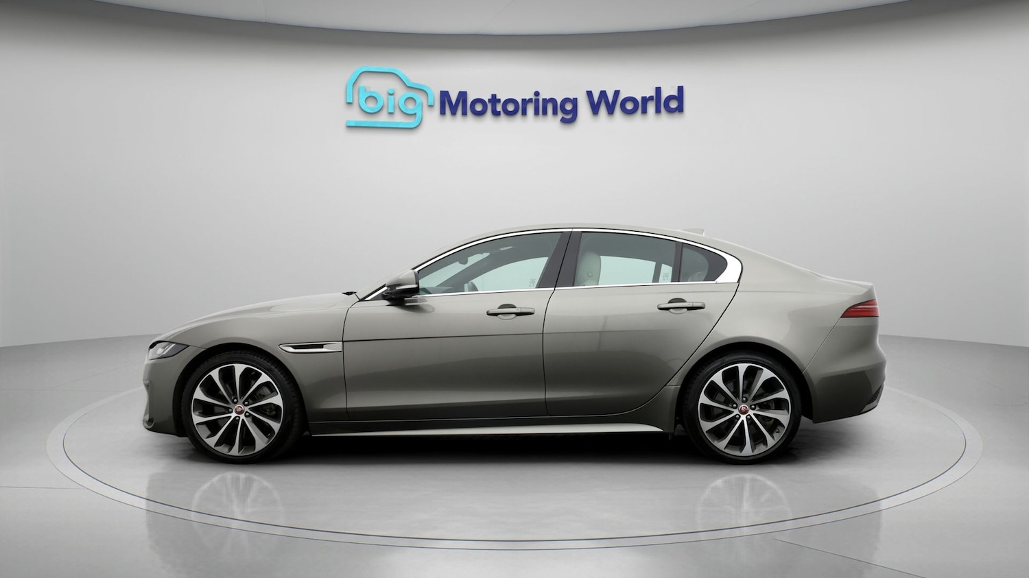 Used Jaguar XE 2022 for sale - 77721008: Photo 4