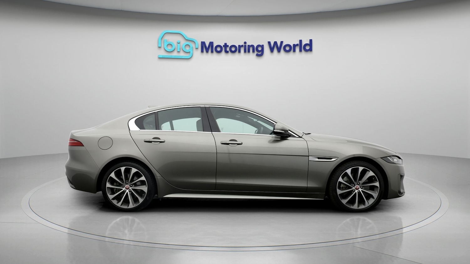 Used Jaguar XE 2022 for sale - 77721008: Photo 8