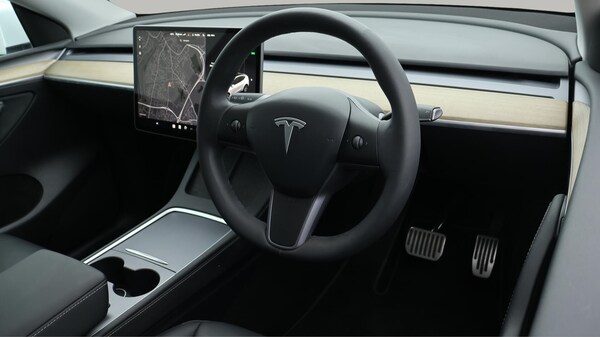 Used Tesla Model Y 2023 for sale - 76327090: Photo 10
