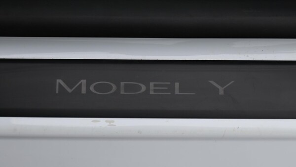 Used Tesla Model Y 2023 for sale - 76327090: Photo 21