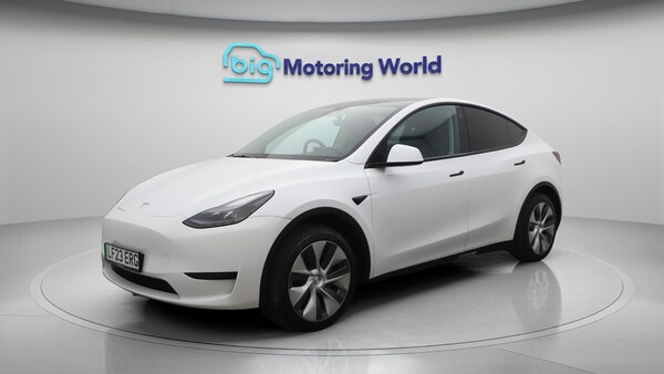Used Tesla Model Y 2023 for sale - 76327090: Photo 4