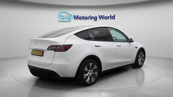 Used Tesla Model Y 2023 for sale - 76327090: Photo 8