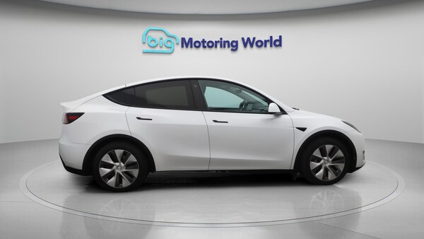 Used Tesla Model Y 2023 for sale - 76327090: Photo 9