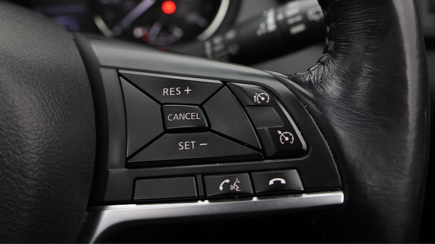 Used Nissan X-Trail 2018 for sale - 76753280: Photo 25