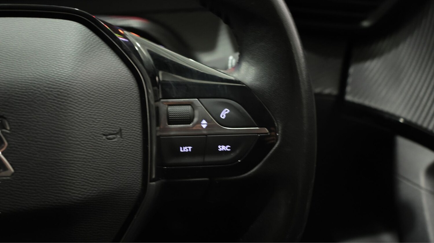 Used Peugeot E-2008 2021 for sale - 77590191: Photo 22