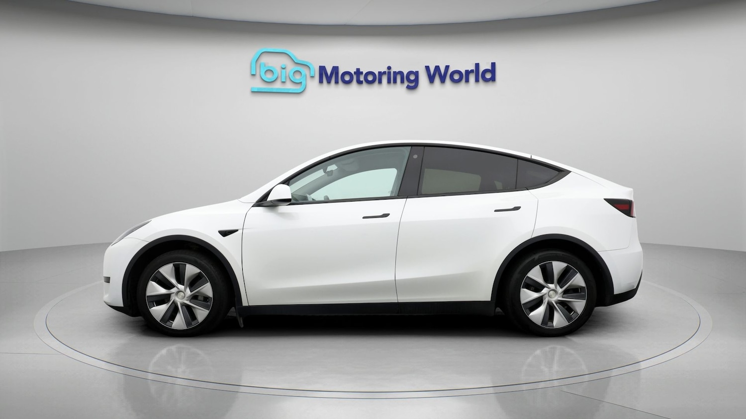 Used Tesla Model Y 2023 for sale - 77697846: Photo 4