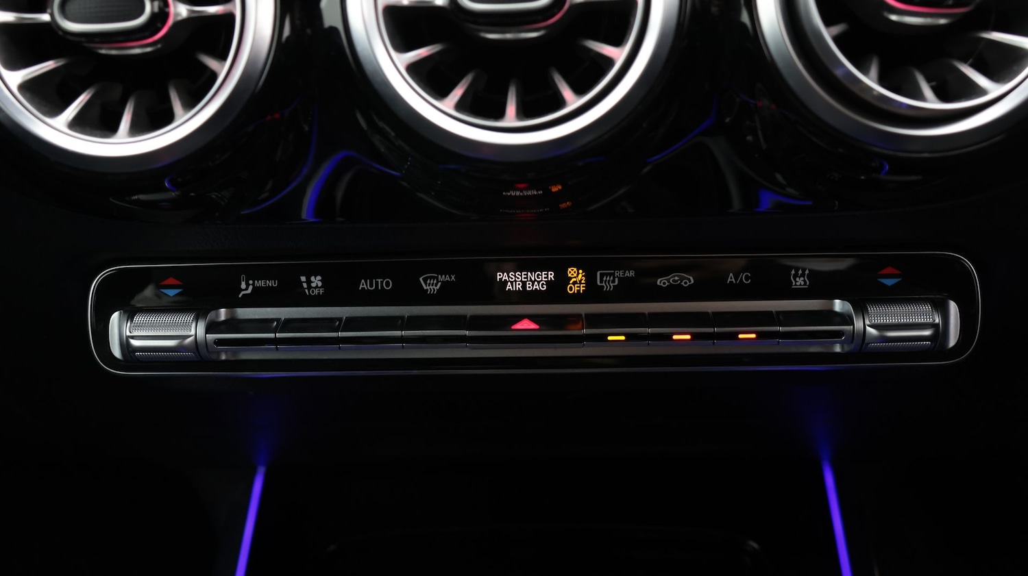 Used Mercedes-Benz EQA 2023 for sale - 77546296: Photo 12