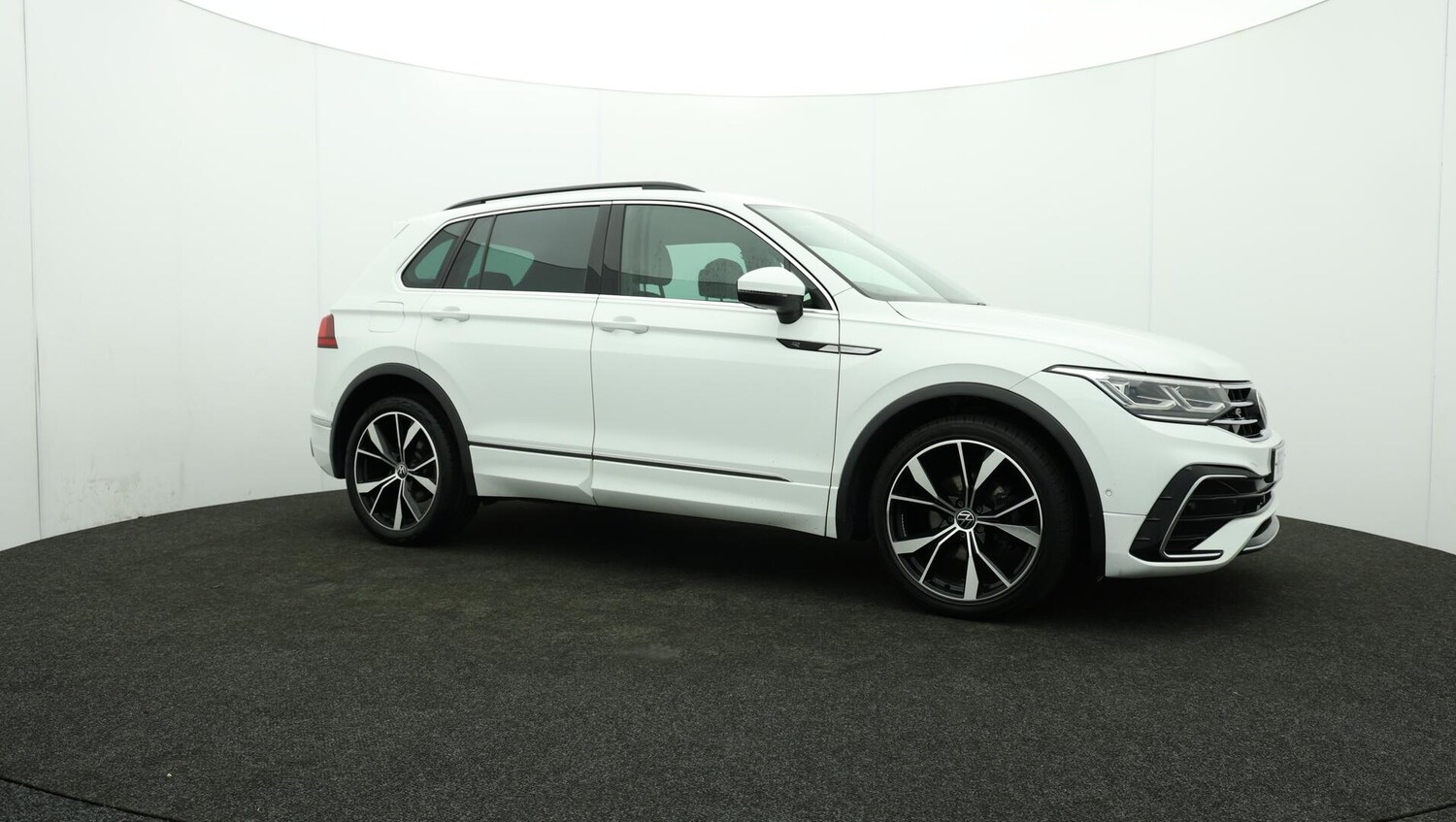 Used Volkswagen Tiguan 2021 for sale - 76137560: Photo 49