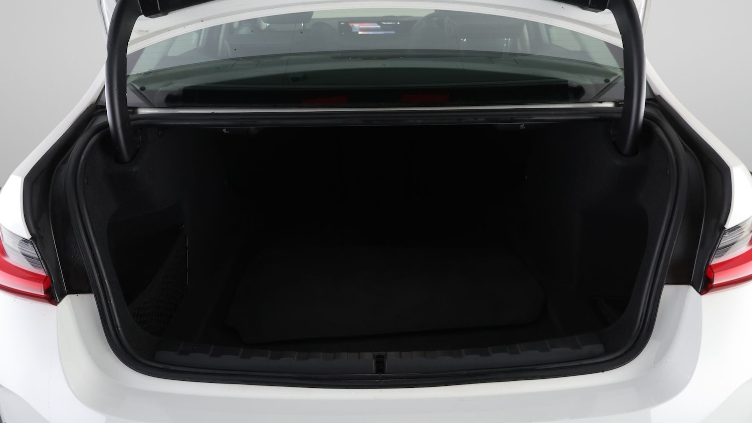 Used BMW 3 Series 2023 for sale - 77420582: Photo 16