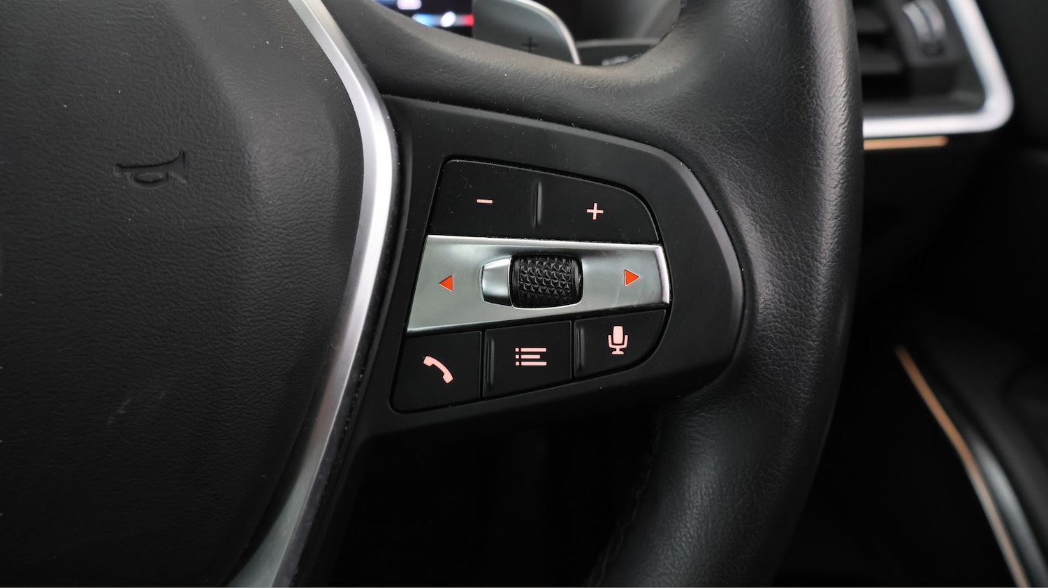 Used BMW 3 Series 2023 for sale - 77420582: Photo 23