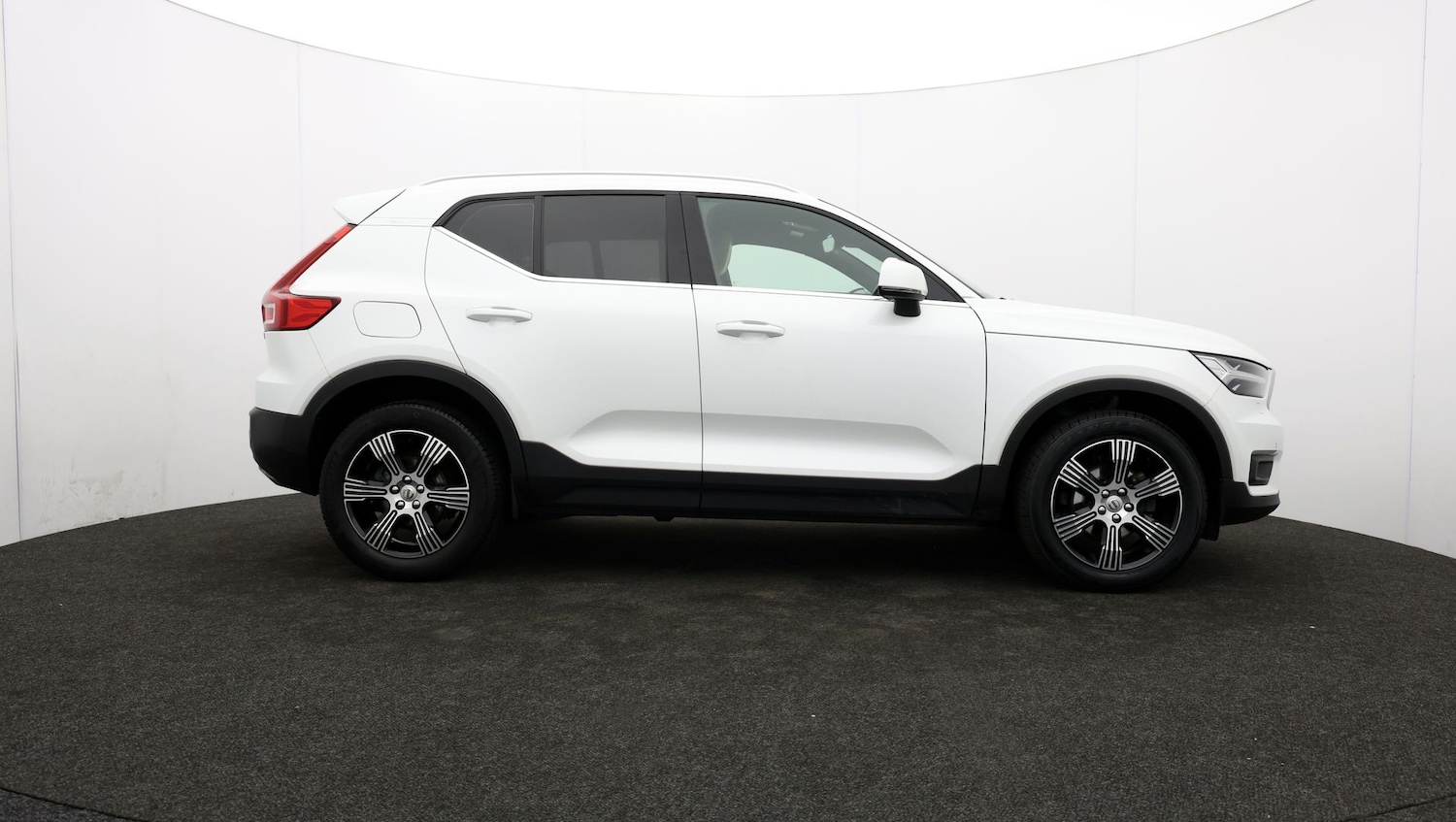 Used Volvo XC40 2019 for sale - 76809975: Photo 34