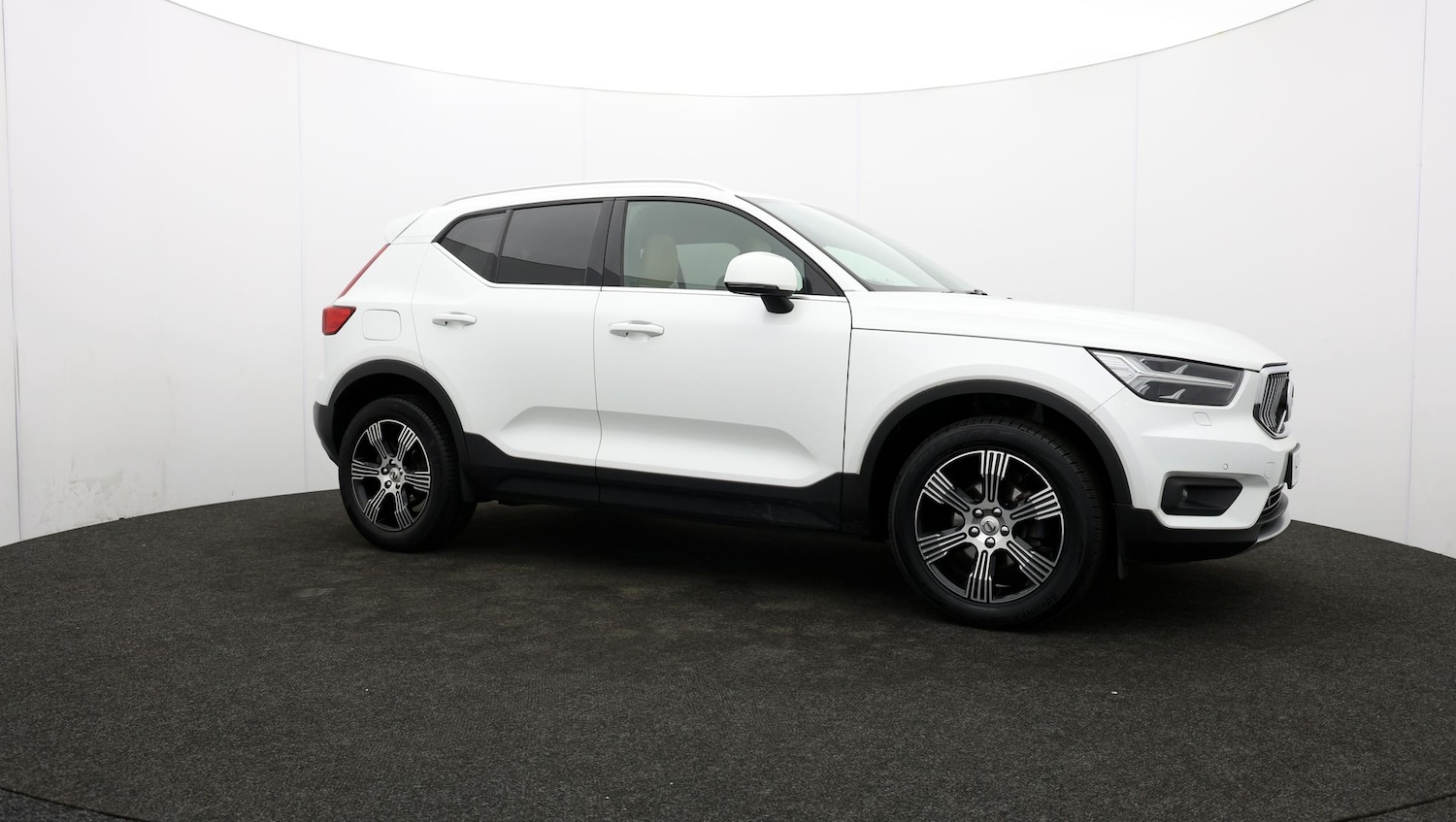 Used Volvo XC40 2019 for sale - 76809975: Photo 39