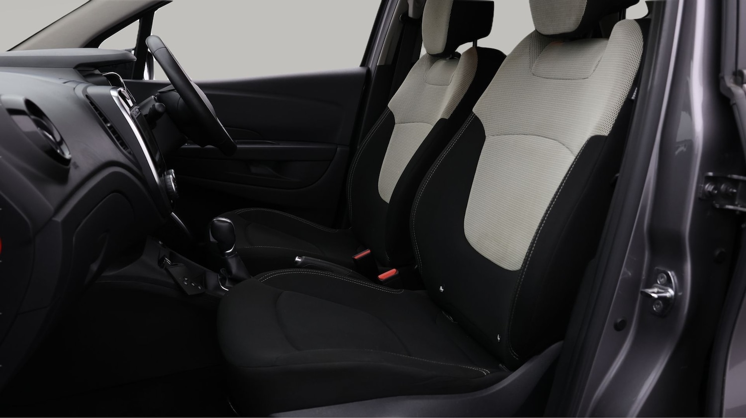 Used Renault Captur 2020 for sale - 77382821: Photo 14