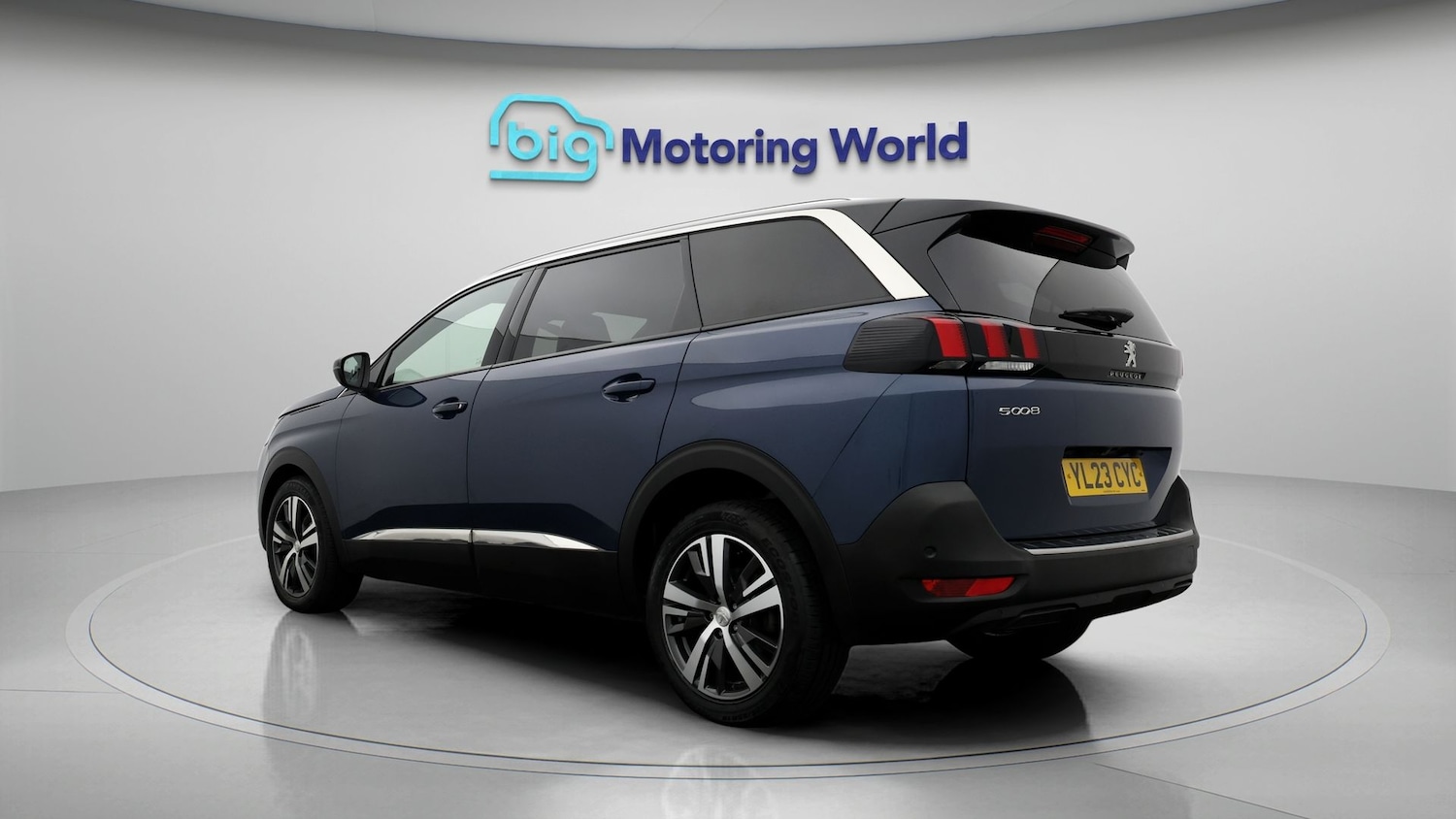 Used Peugeot 5008 2023 for sale - 77746107: Photo 5