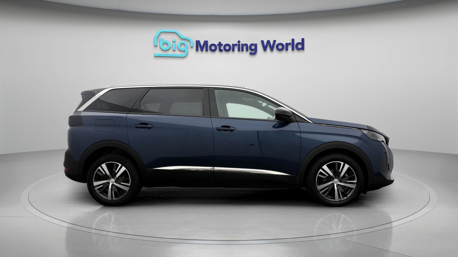 Used Peugeot 5008 2023 for sale - 77746107: Photo 8