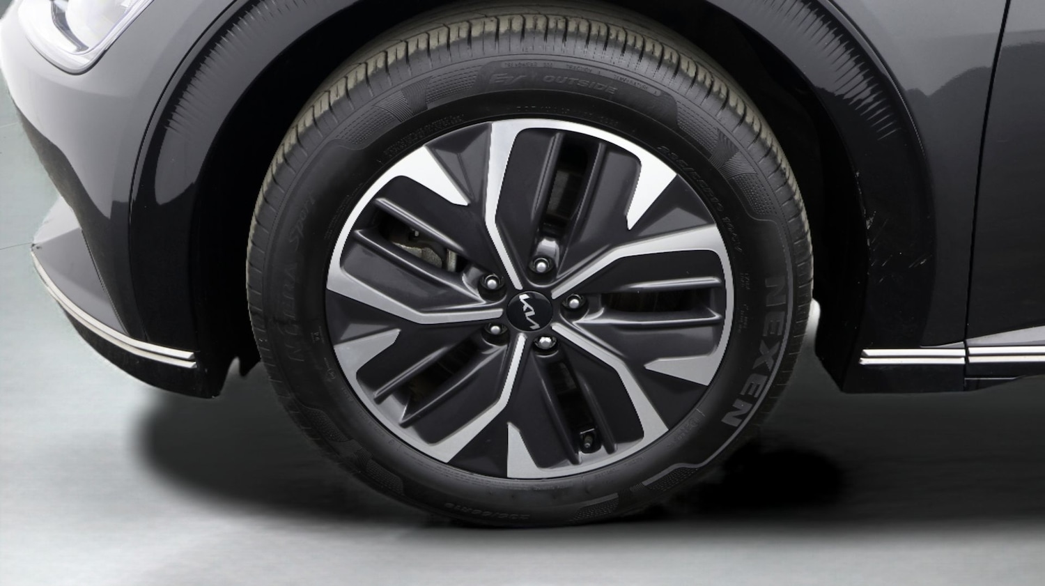 Used Kia EV6 2023 for sale - 77182165: Photo 18