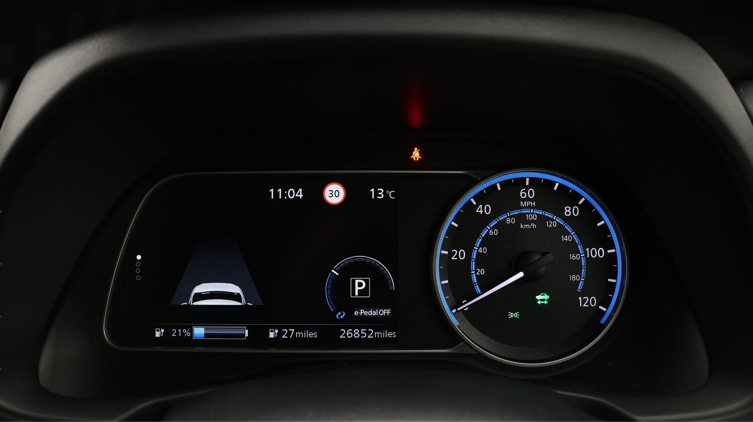 Used Nissan Leaf 2022 for sale - 77367109: Photo 10