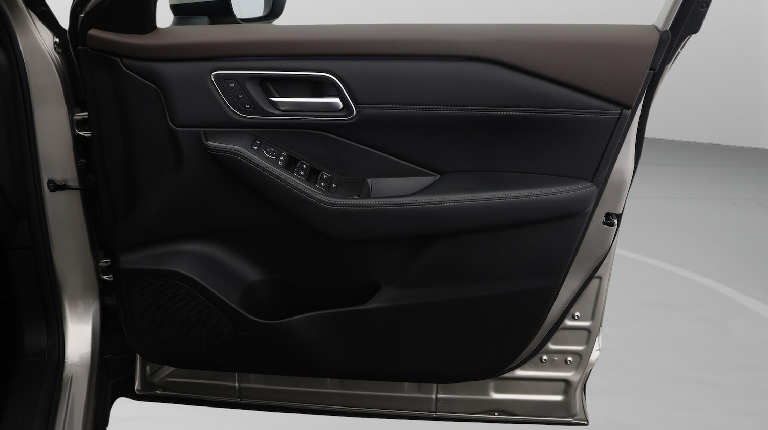 Used Nissan X-Trail 2023 for sale - 76399058: Photo 16