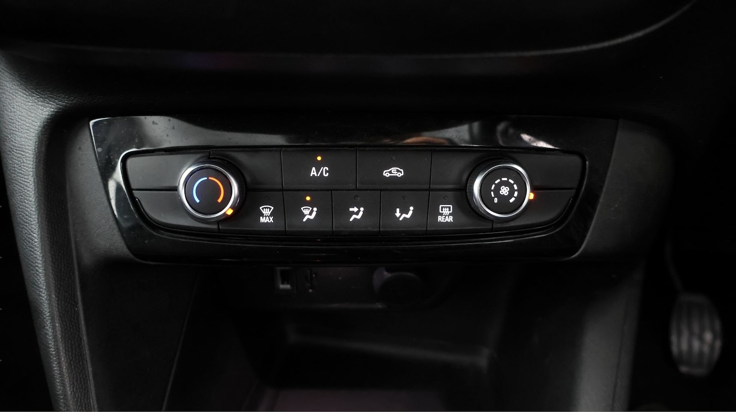 Used Vauxhall Corsa 2022 for sale - 77438021: Photo 11