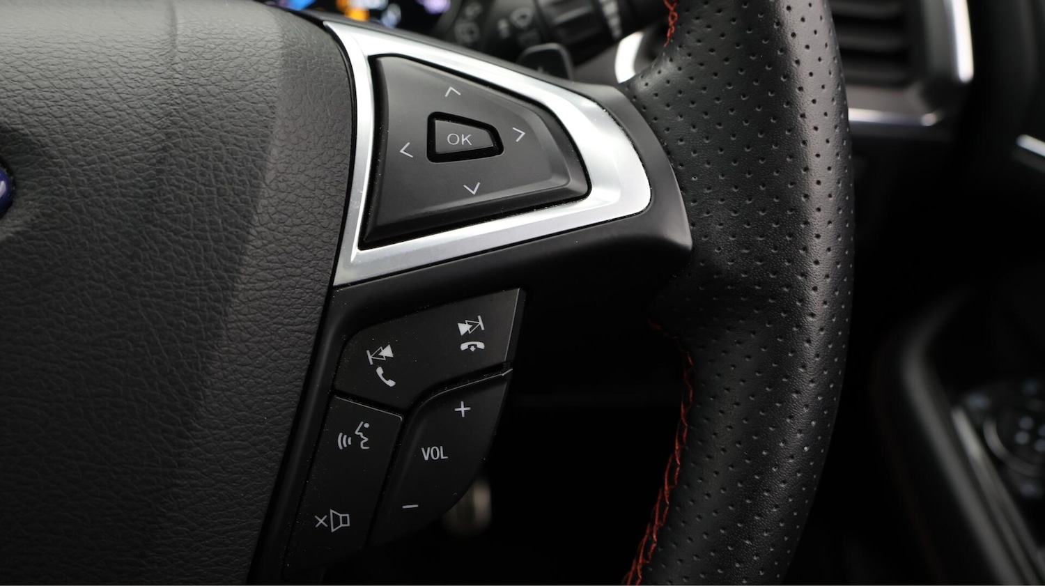 Used Ford S-Max 2019 for sale - 76361255: Photo 25