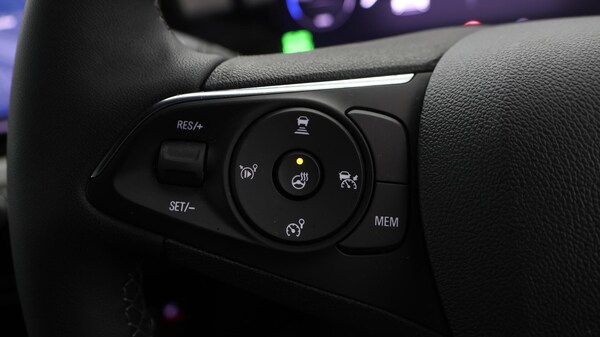 Used Vauxhall Mokka Electric for sale - 76251303: Photo 24