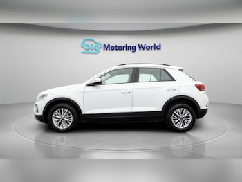 Used Volkswagen T-Roc 2022 for sale - 78855466: Photo