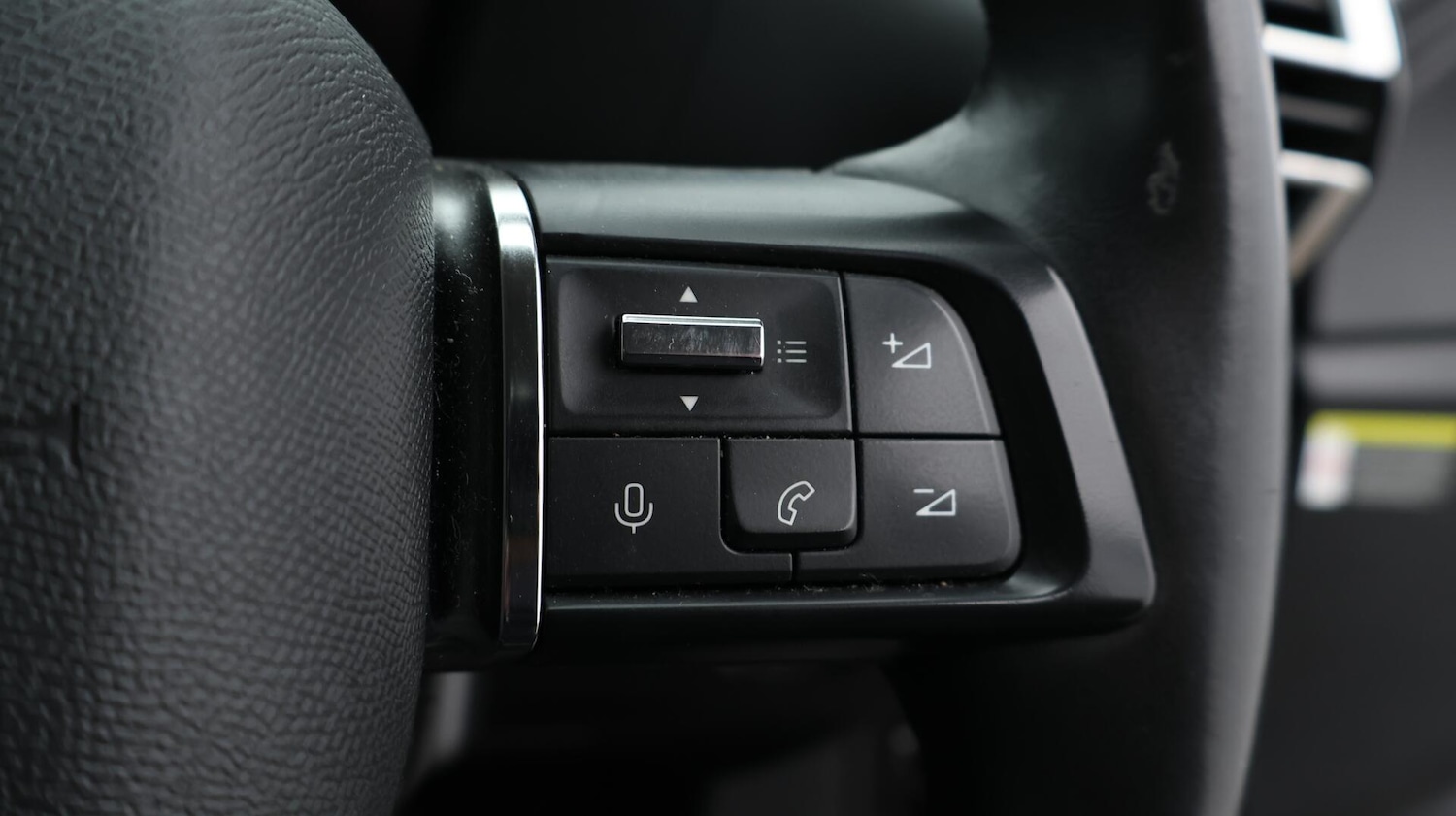 Used Citroen e-C4 2022 for sale - 76122226: Photo 24