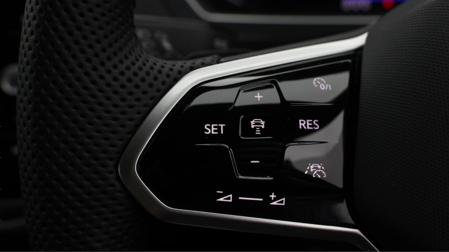 Used Volkswagen Tiguan 2022 for sale - 76573204: Photo 22