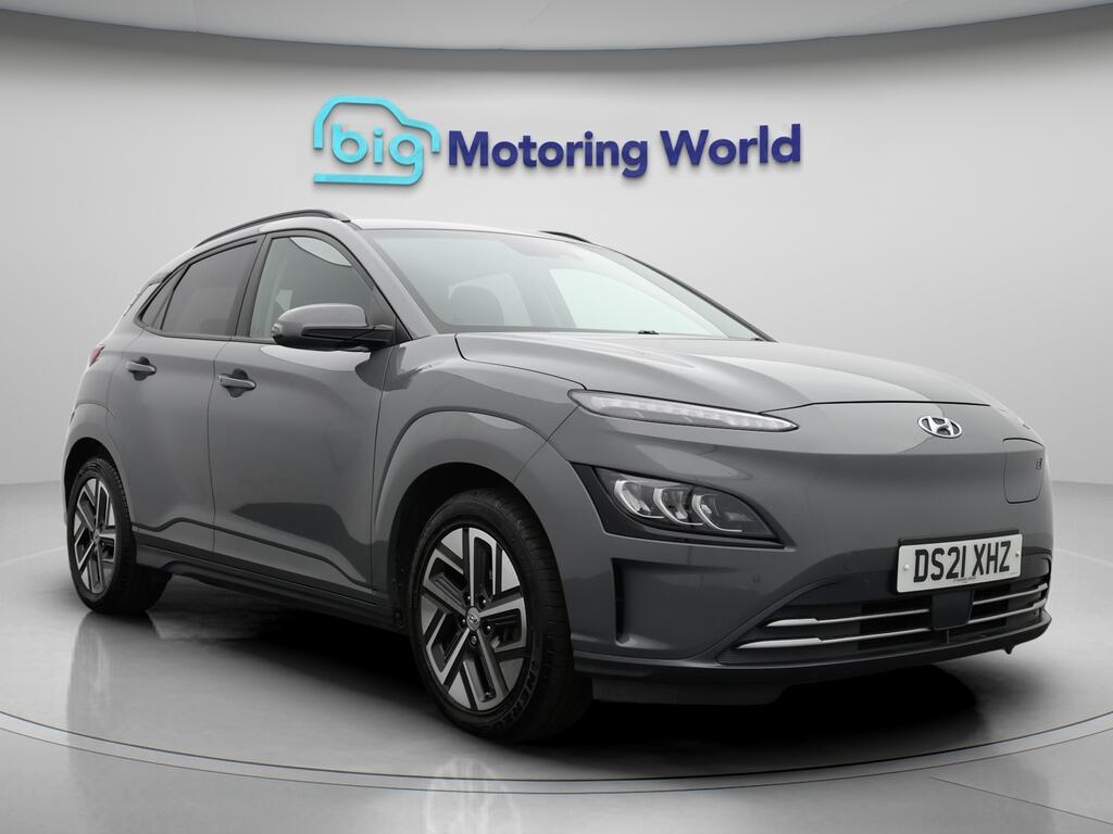 Used Hyundai KONA 2021 for sale - 76399351: Photo 1