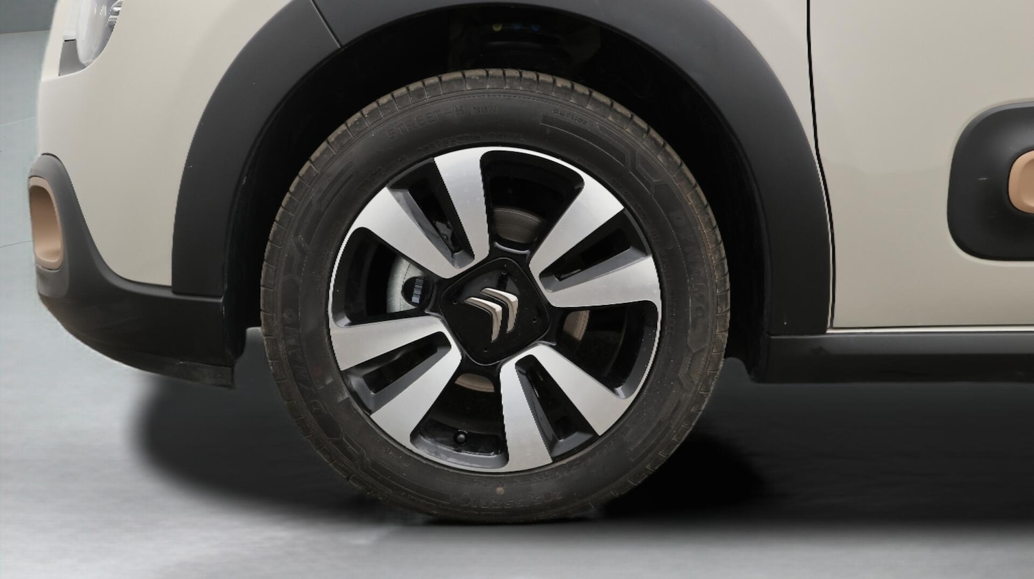 Used Citroen C3 2023 for sale - 76424214: Photo 19