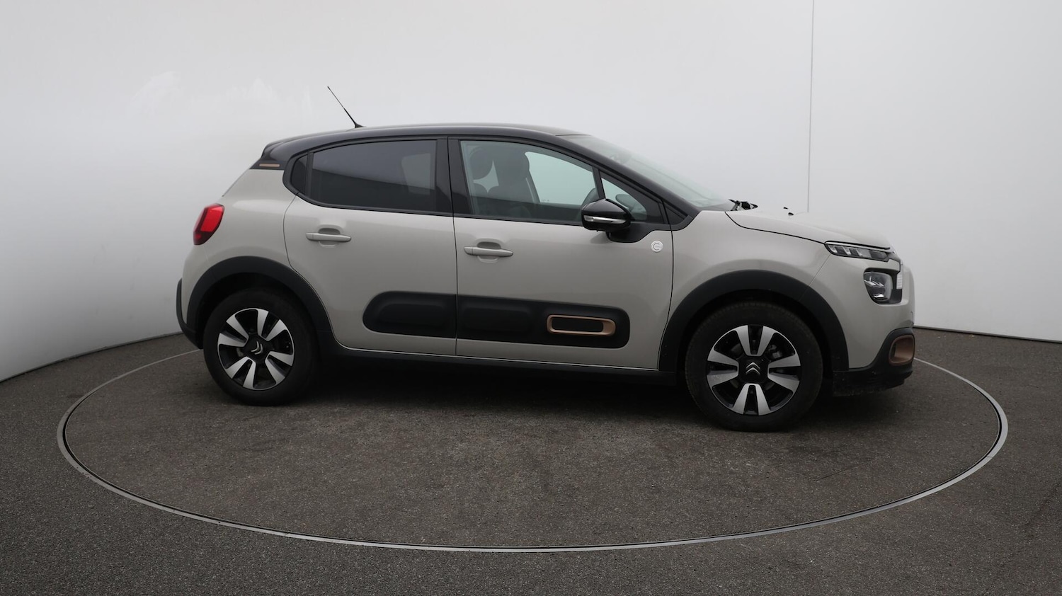 Used Citroen C3 2023 for sale - 76424214: Photo 50