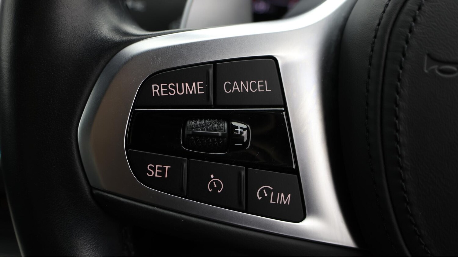 Used BMW 3 Series 2021 for sale - 76247335: Photo 24