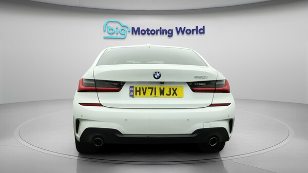 Used BMW 3 Series 2021 for sale - 76247335: Photo 7