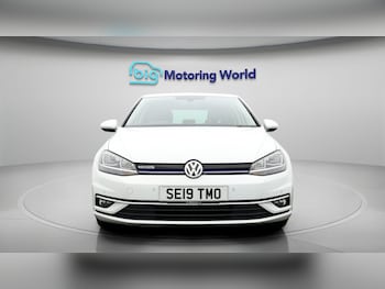 Used Volkswagen Golf 2019 for sale - 79381792: Photo