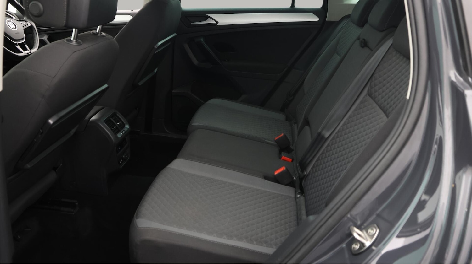 Used Volkswagen Tiguan 2019 for sale - 76381100: Photo 16