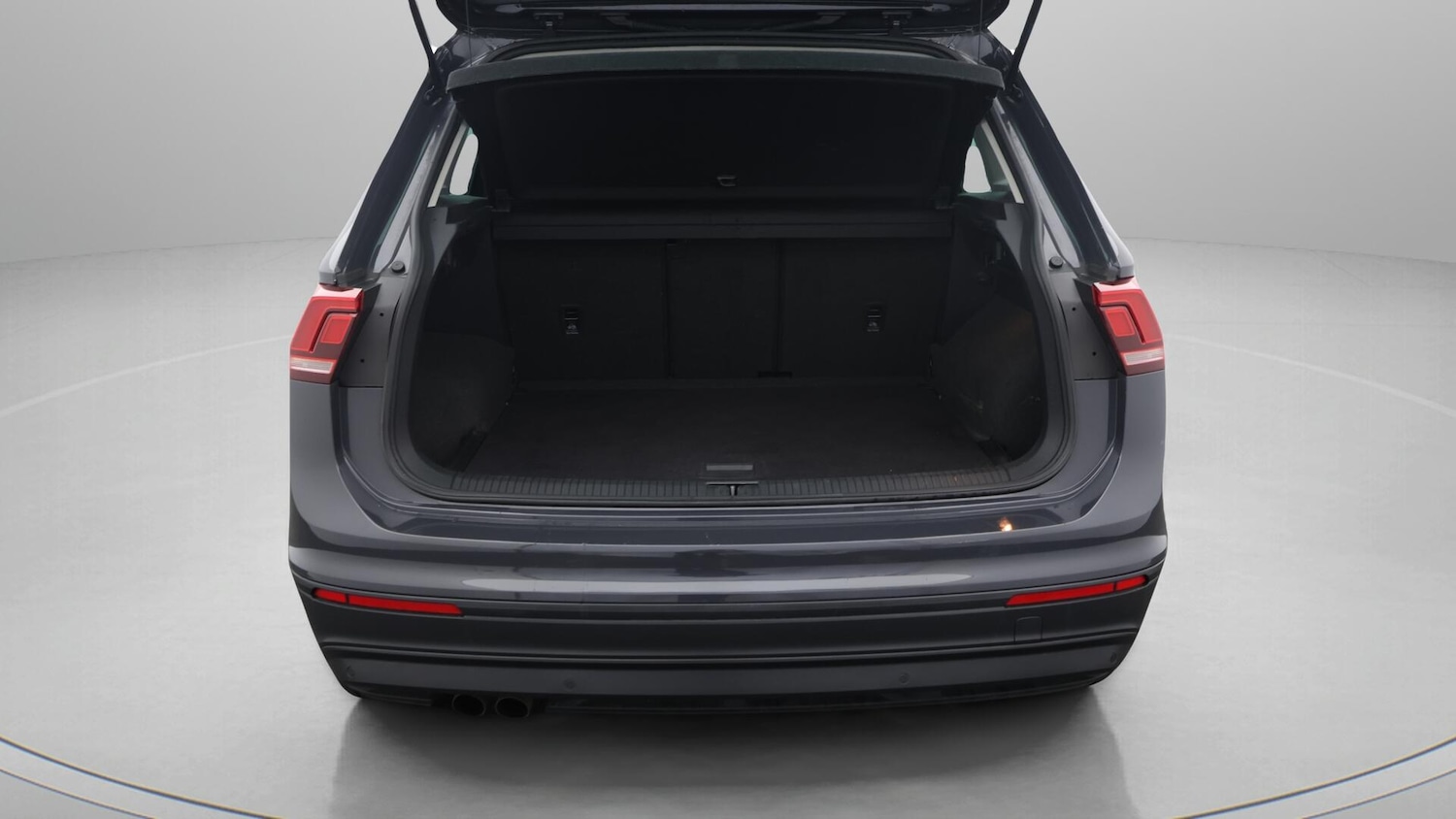 Used Volkswagen Tiguan 2019 for sale - 76381100: Photo 17