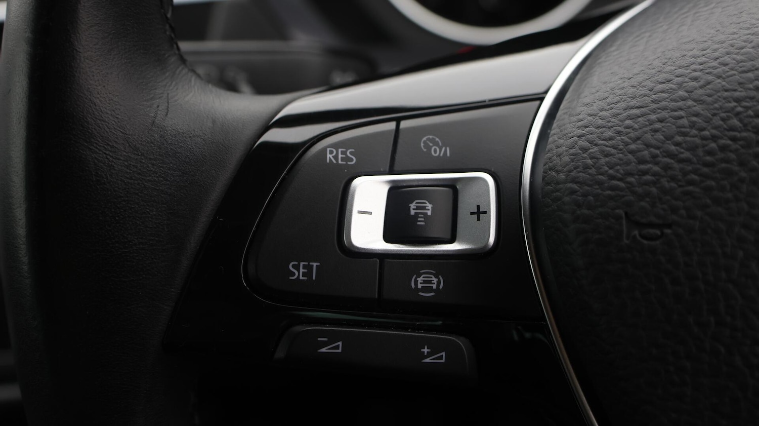 Used Volkswagen Tiguan 2019 for sale - 76381100: Photo 22