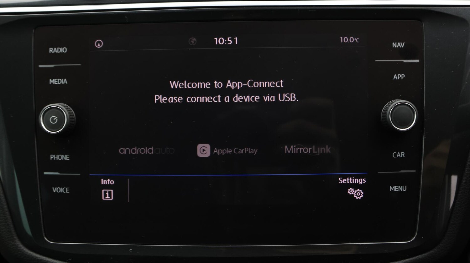 Used Volkswagen Tiguan 2019 for sale - 76381100: Photo 25