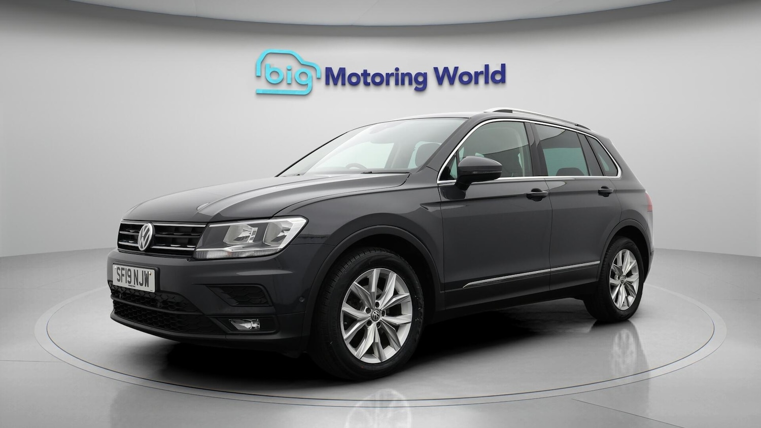 Used Volkswagen Tiguan 2019 for sale - 76381100: Photo 3