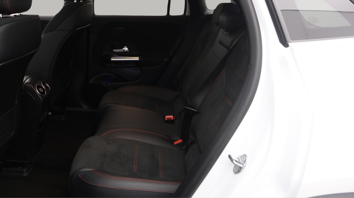 Used Mercedes-Benz EQA 2023 for sale - 76135925: Photo 25