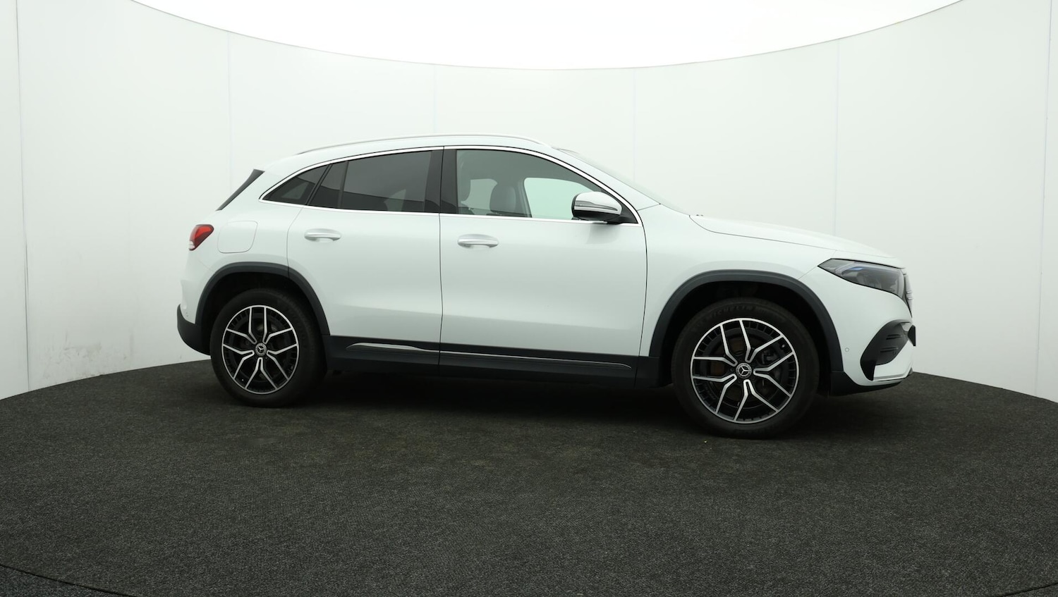 Used Mercedes-Benz EQA 2023 for sale - 76135925: Photo 32