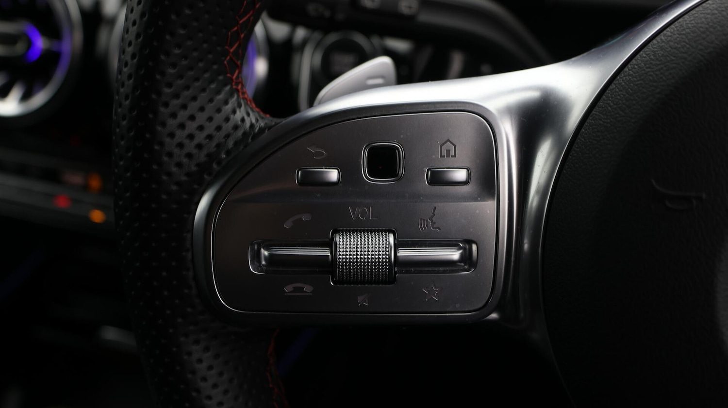 Used Mercedes-Benz EQA 2023 for sale - 76135925: Photo 39