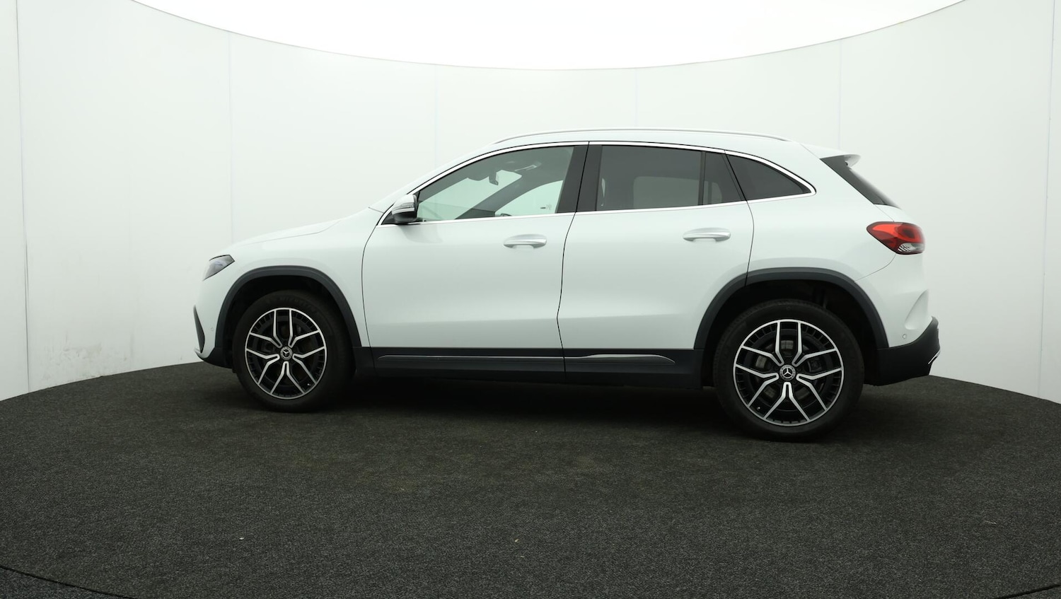 Used Mercedes-Benz EQA 2023 for sale - 76135925: Photo 74