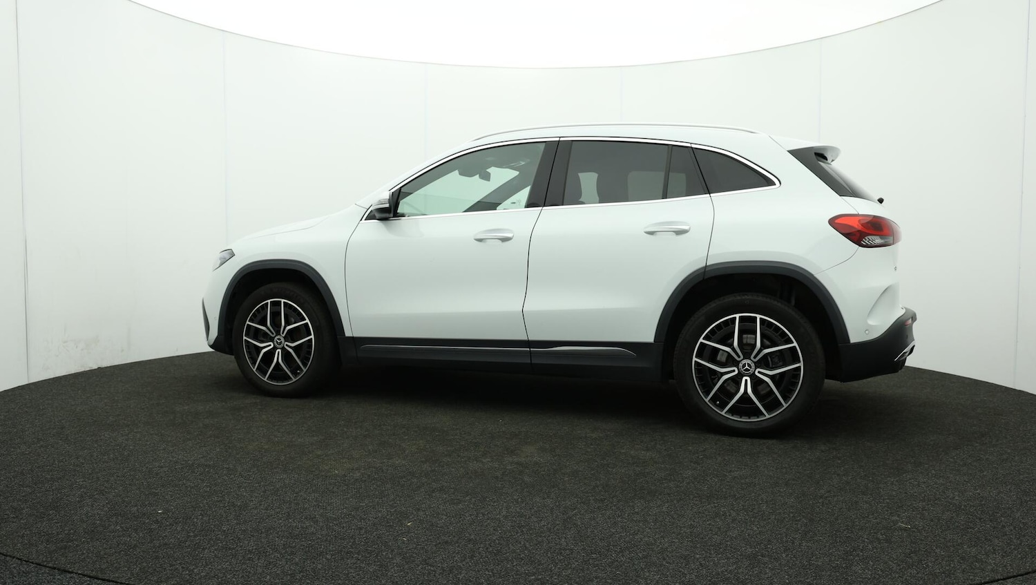 Used Mercedes-Benz EQA 2023 for sale - 76135925: Photo 75