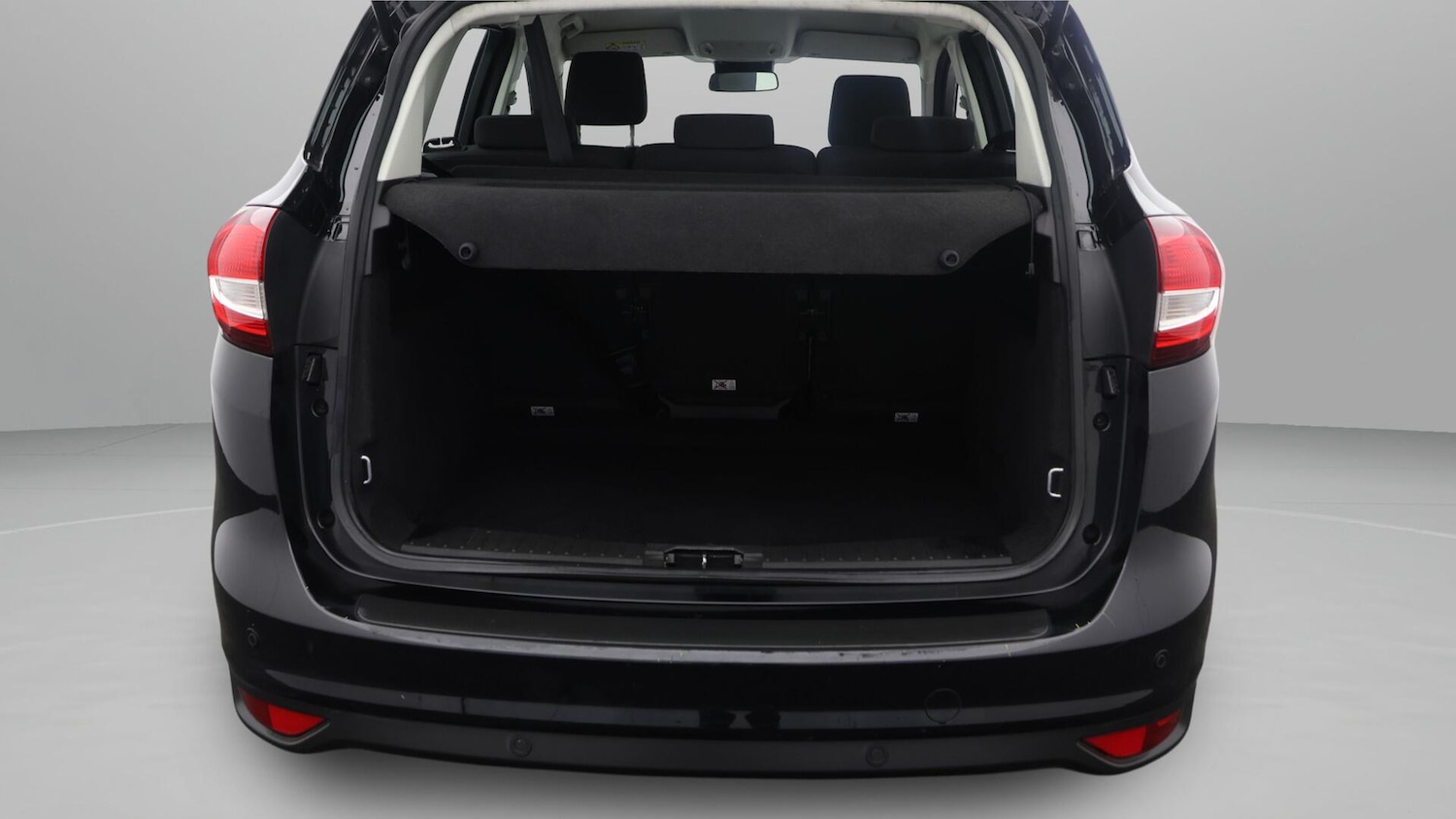 Used Ford C-Max 2018 for sale - 76549580: Photo 18