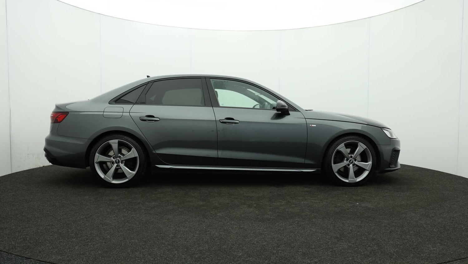 Used Audi A4 2021 for sale - 75927859: Photo 44