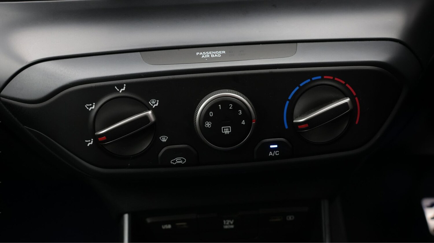 Used Hyundai BAYON 2023 for sale - 77840530: Photo 12