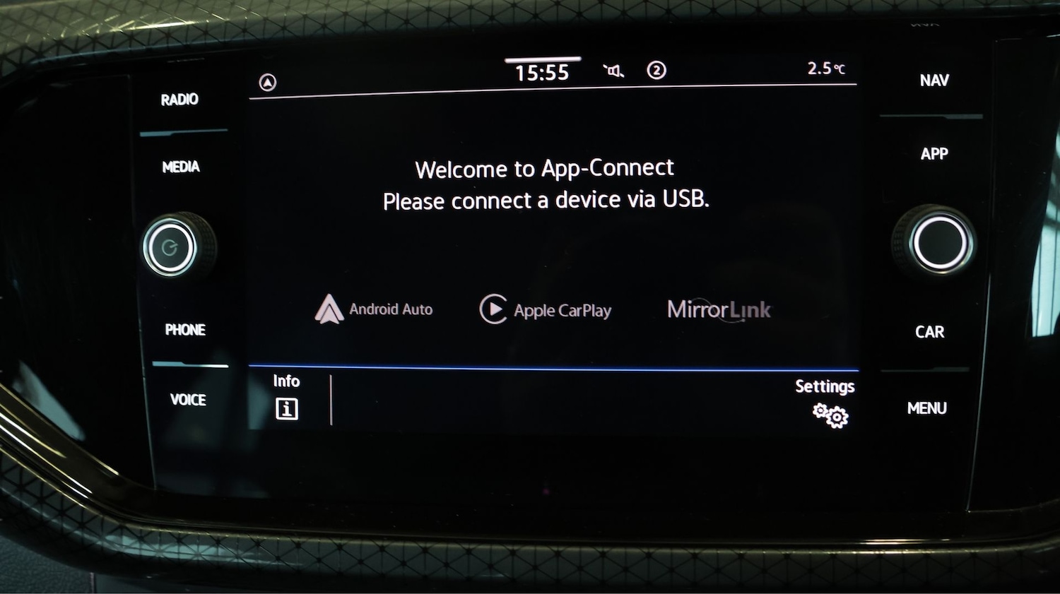 Used Volkswagen T-Cross 2021 for sale - 77610493: Photo 23