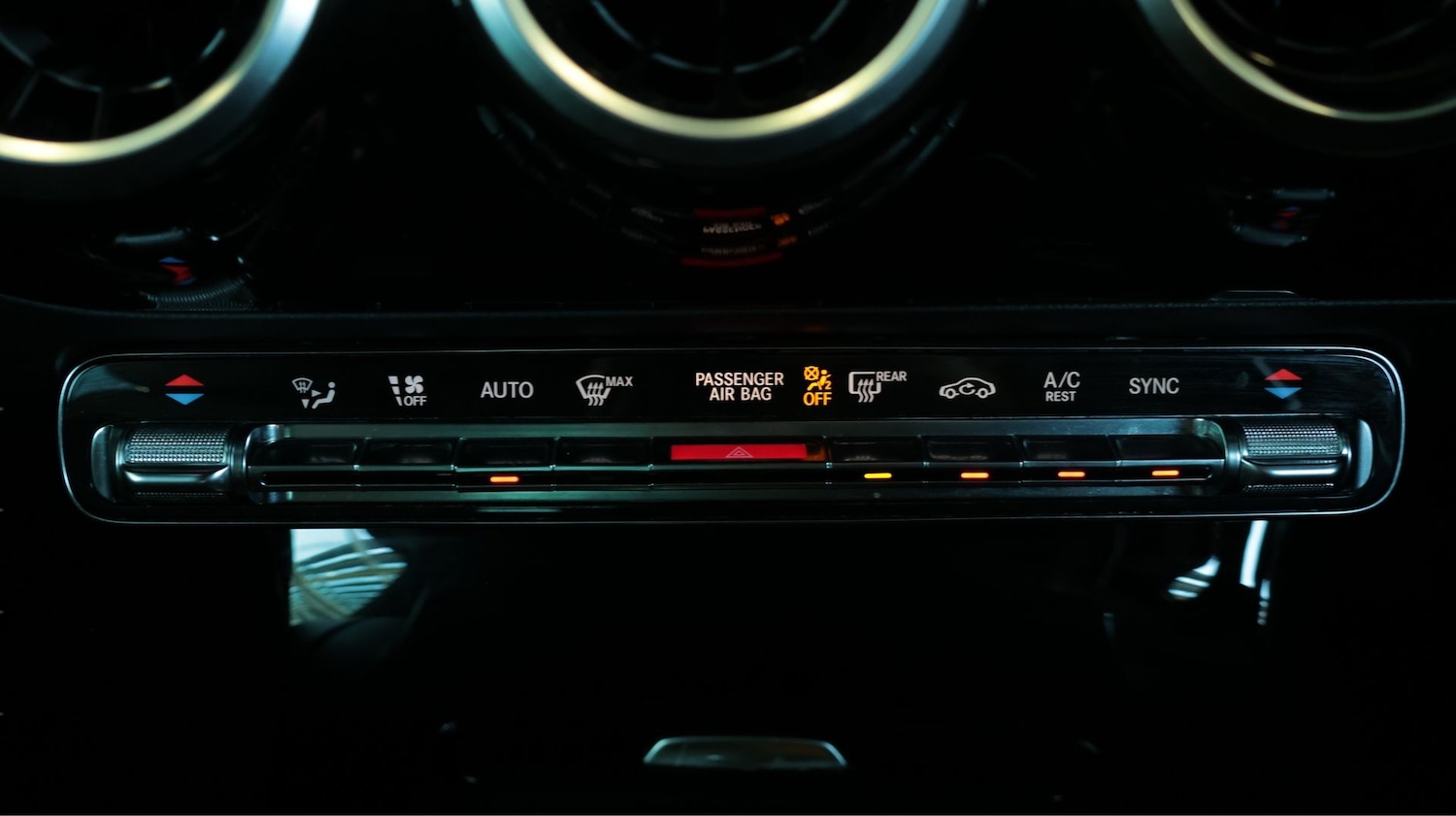 Used Mercedes-Benz A-Class 2018 for sale - 77736269: Photo 12