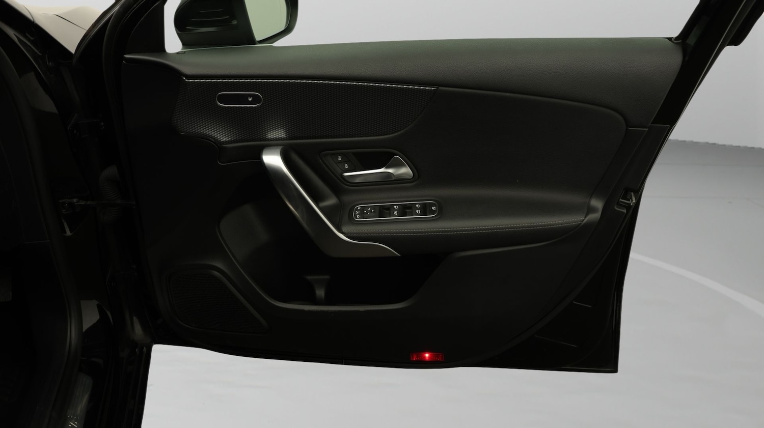 Used Mercedes-Benz A-Class 2018 for sale - 77736269: Photo 15